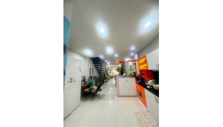 Mặt tiền Phạm Thế Hiển 4x40 nở hậu 10 250m2 P7 Q8 chỉ 11 tỷ